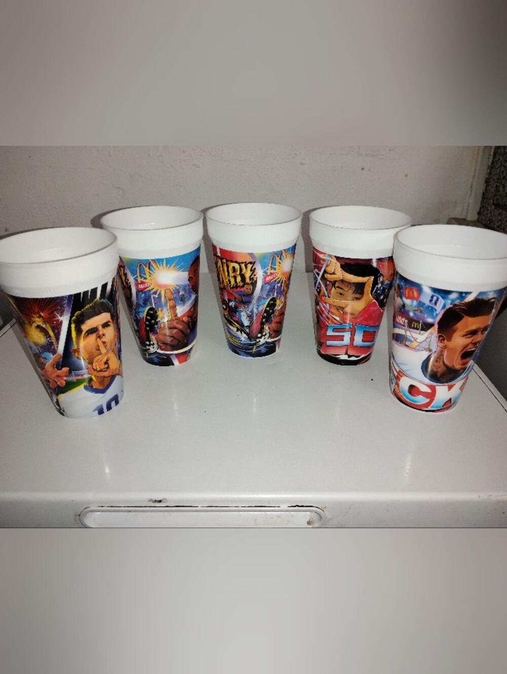 Multi-Character Printed Party Cups - Assorted Color Designs